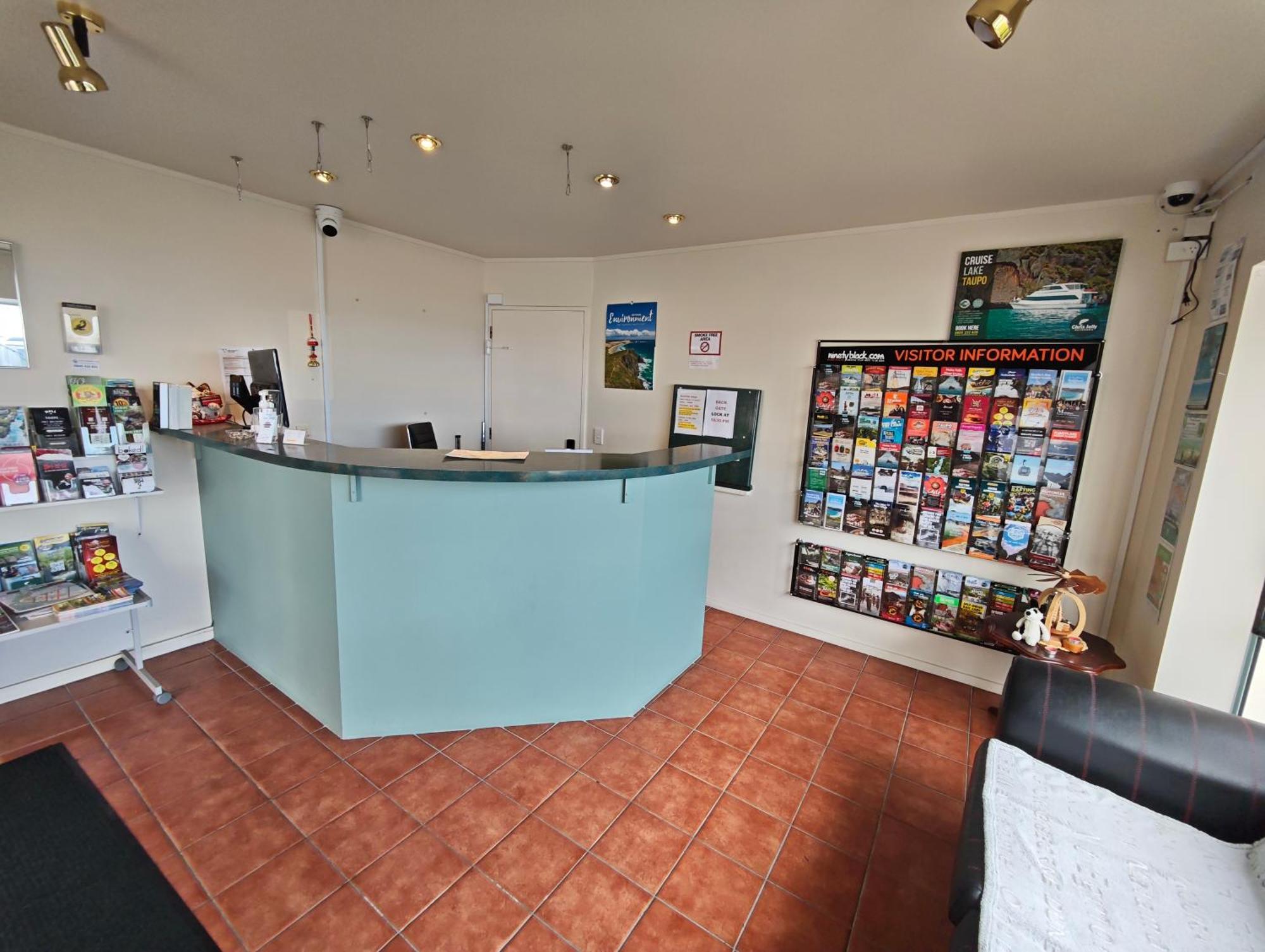 Great Lake Motel Taupo Exterior foto